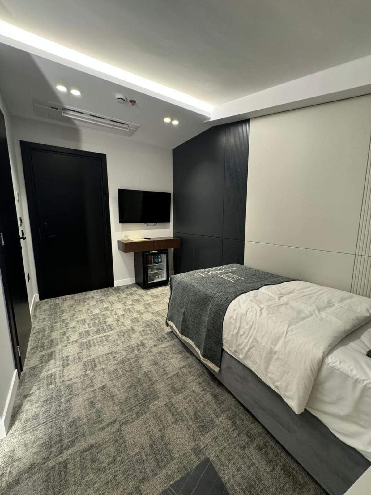 Hotel Consul Shkoder Luaran gambar