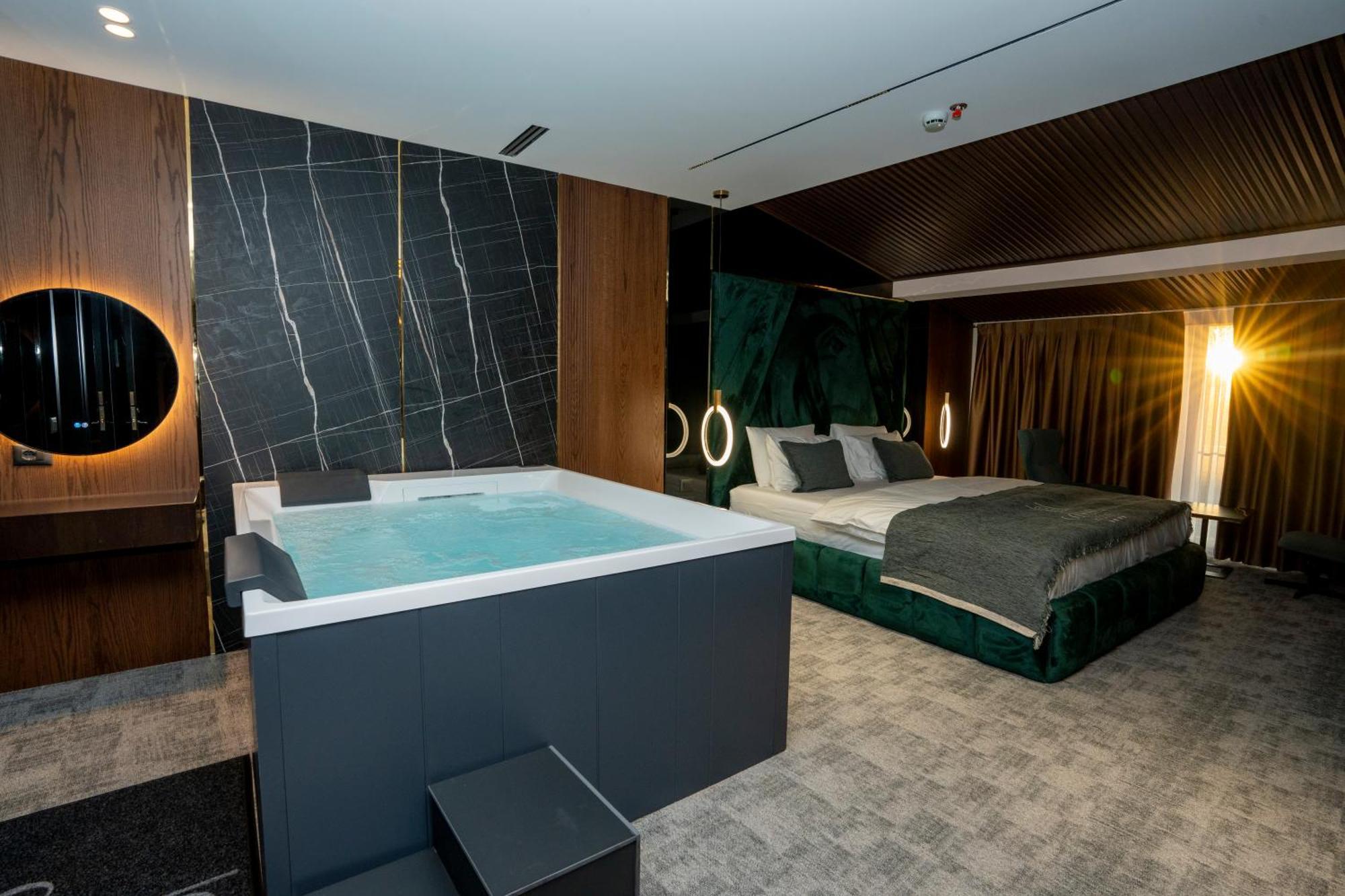 Hotel Consul Shkoder Luaran gambar