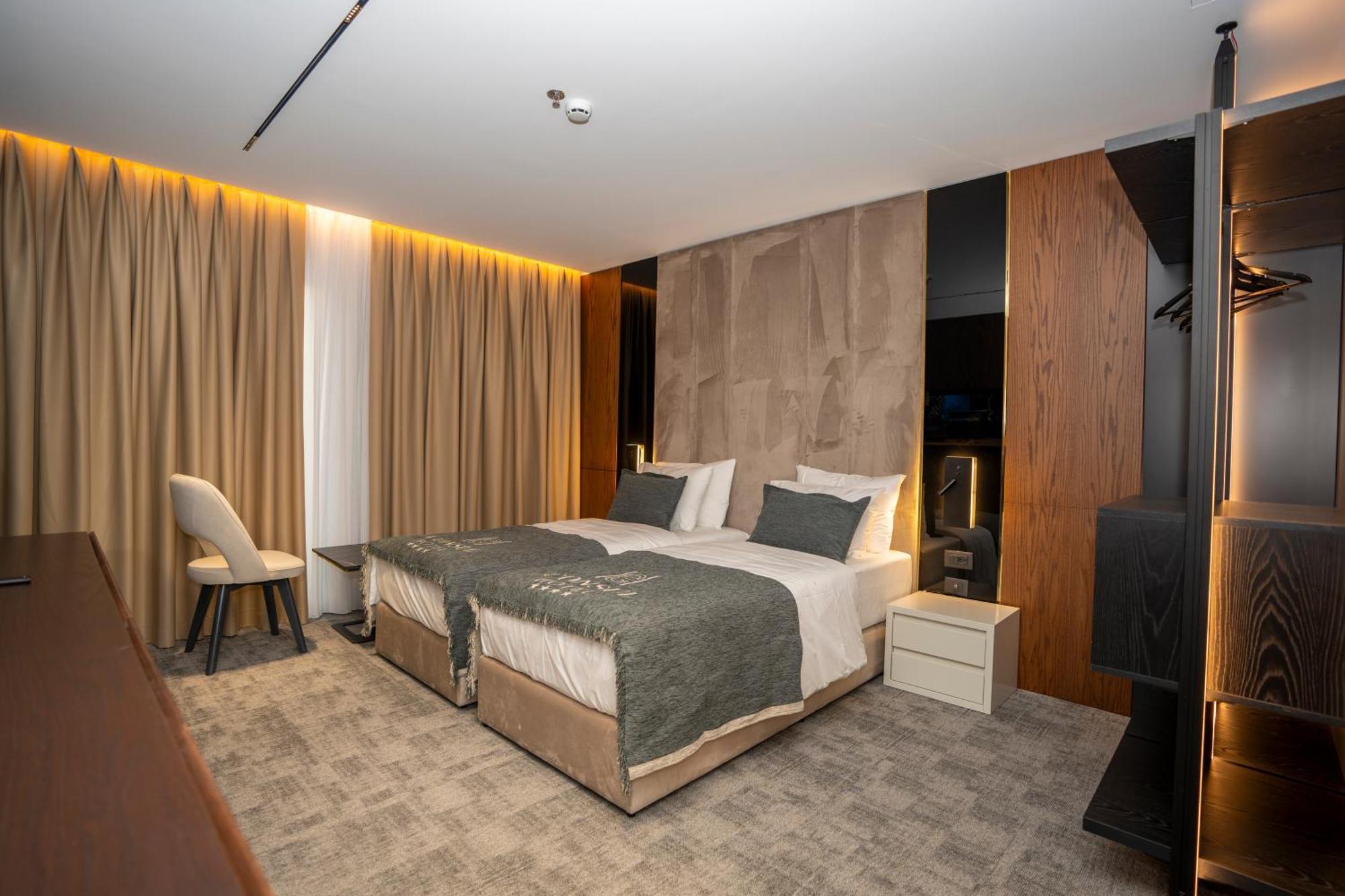 Hotel Consul Shkoder Luaran gambar