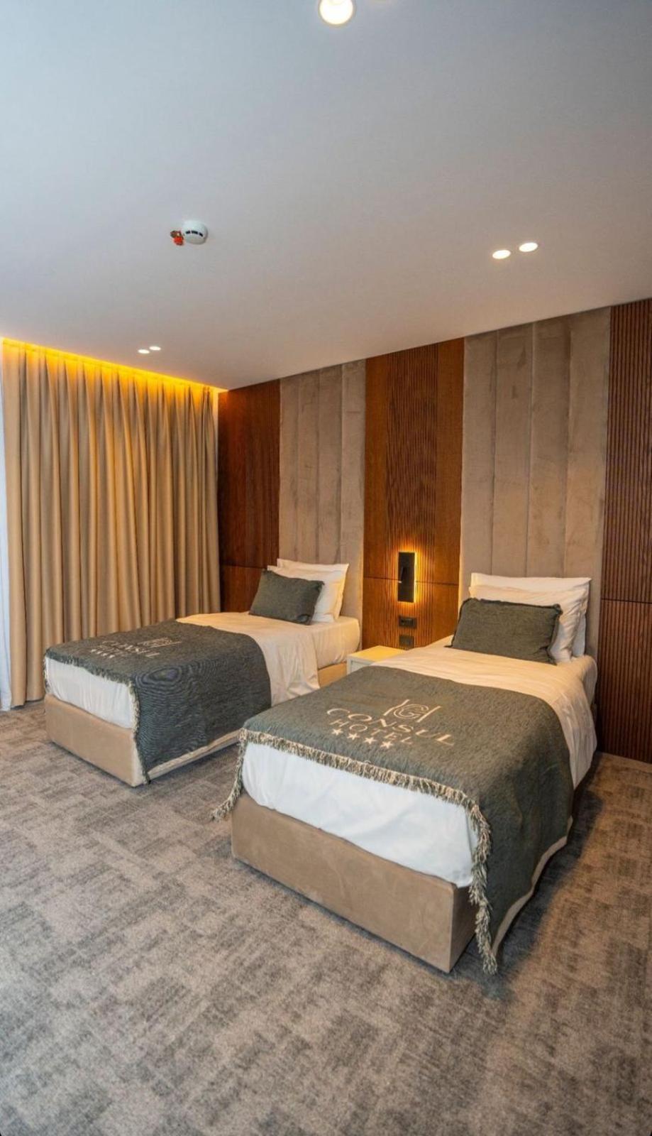 Hotel Consul Shkoder Luaran gambar