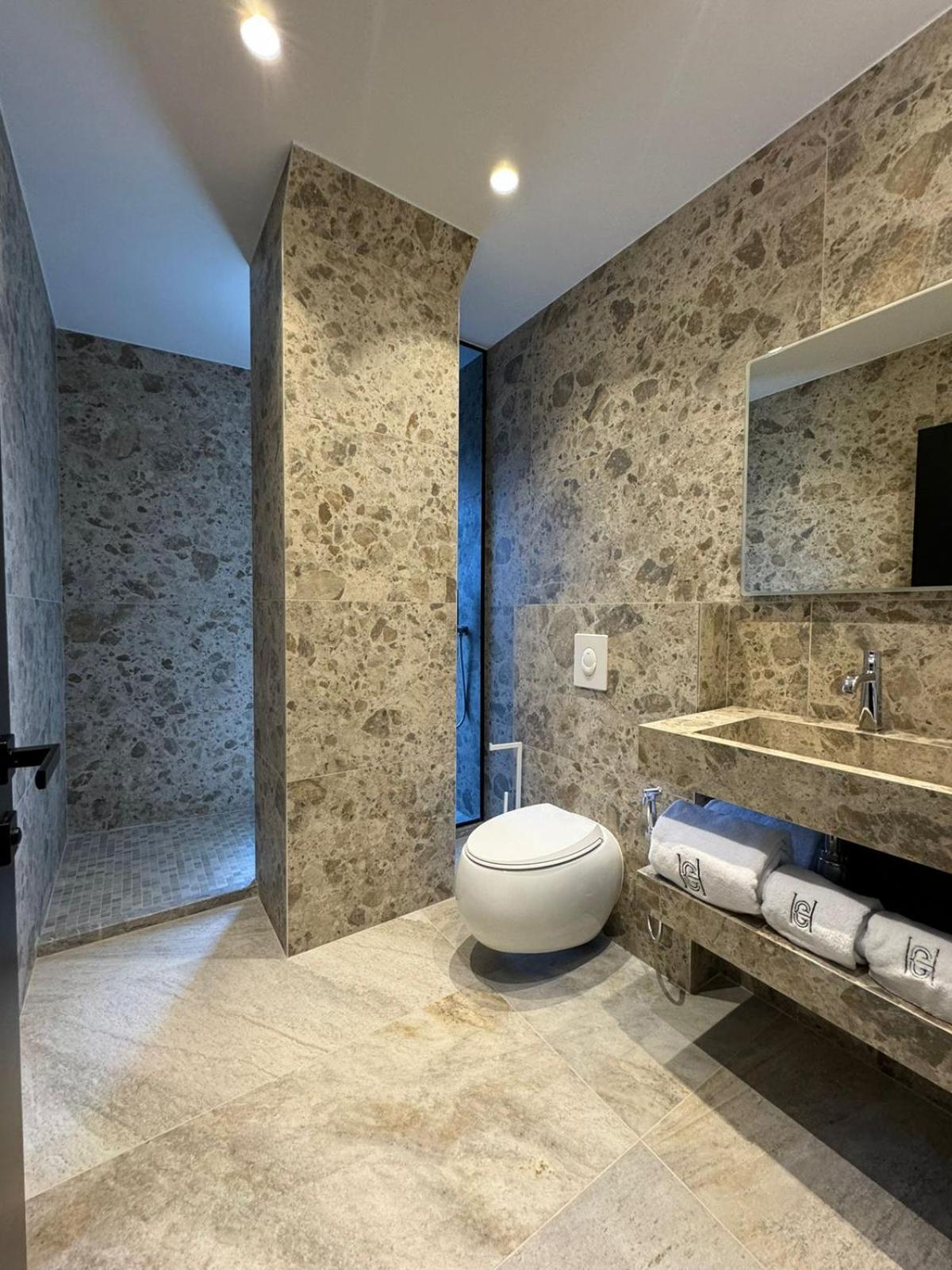 Hotel Consul Shkoder Luaran gambar